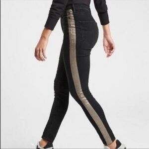 Athleta Black Metallic Gold Sculptex Skinny Jeans Size 8